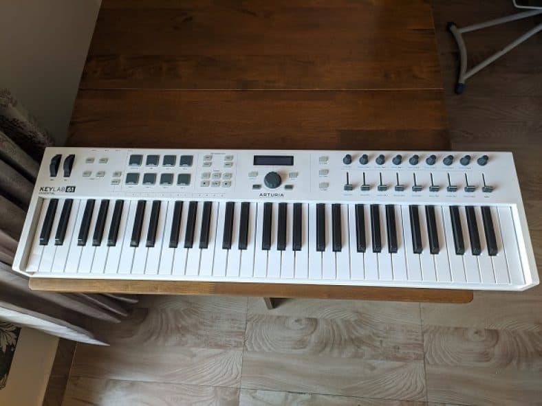 Arturia Keylab Essential 61 Keys MIDI Keyboard Review